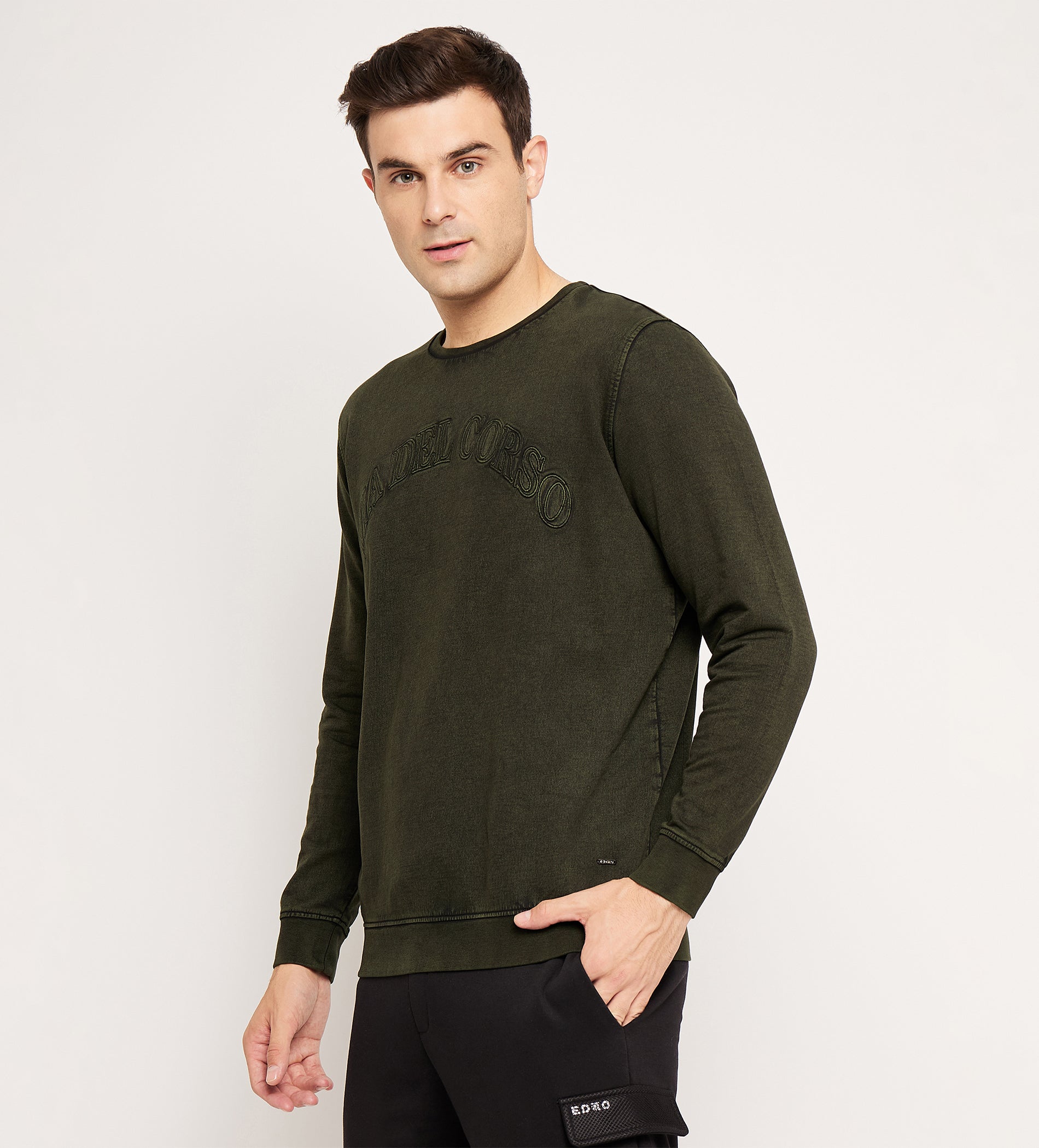 Retro Olive Embroidery Sweatshirt in Acid-Wash