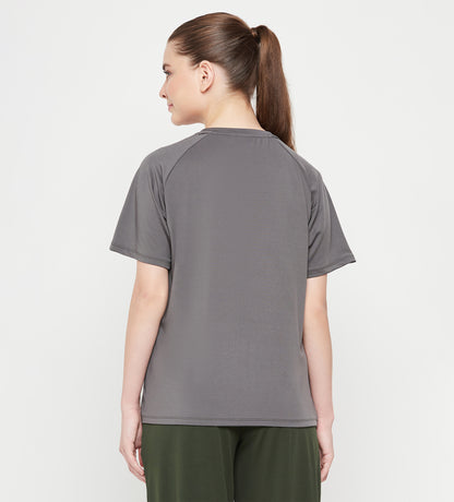 Basic Raglan Sleeve Tshirt