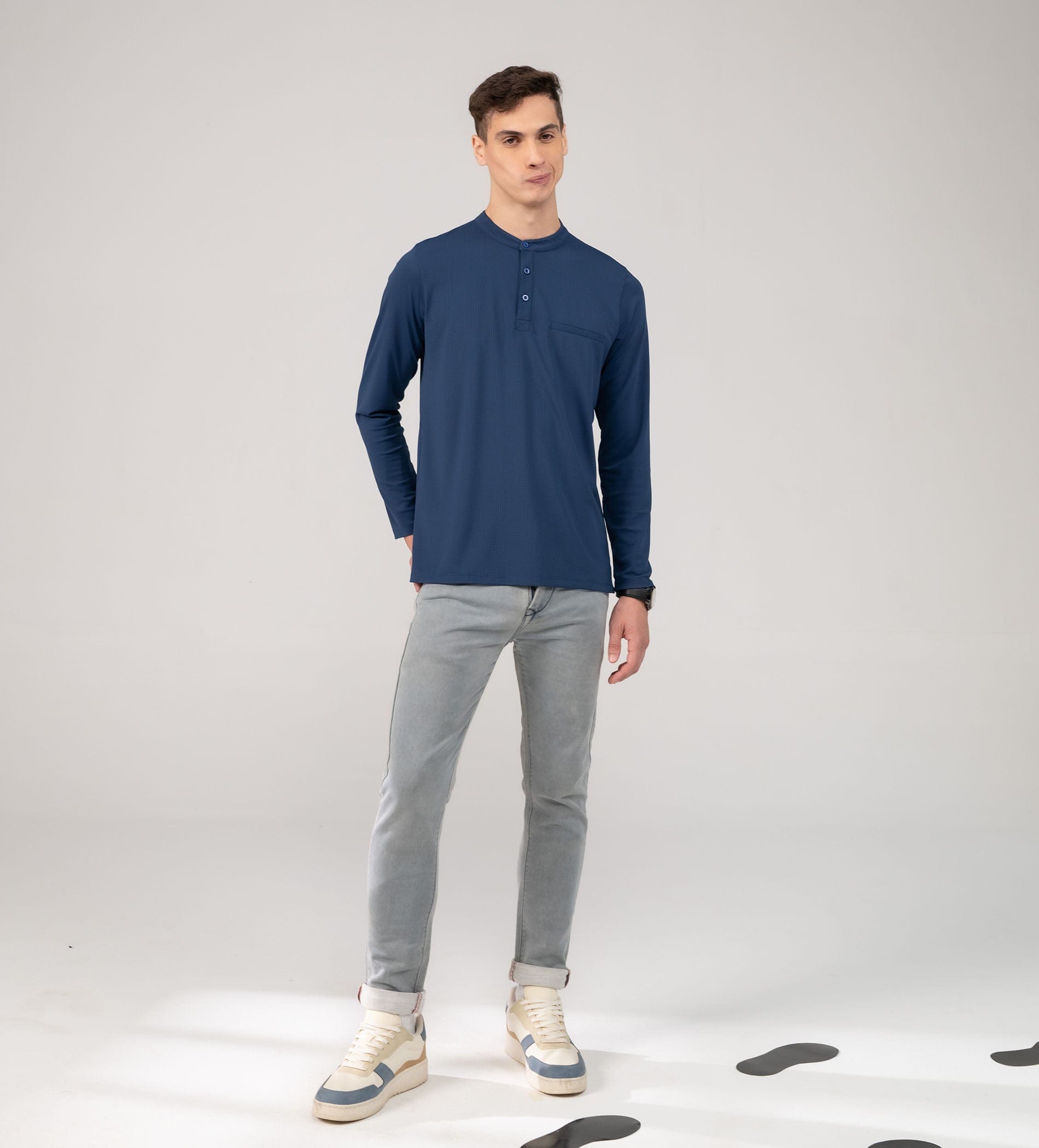 T-Shirts HENLEY T-SHIRT Blue Signature Fit Henley T-shirt