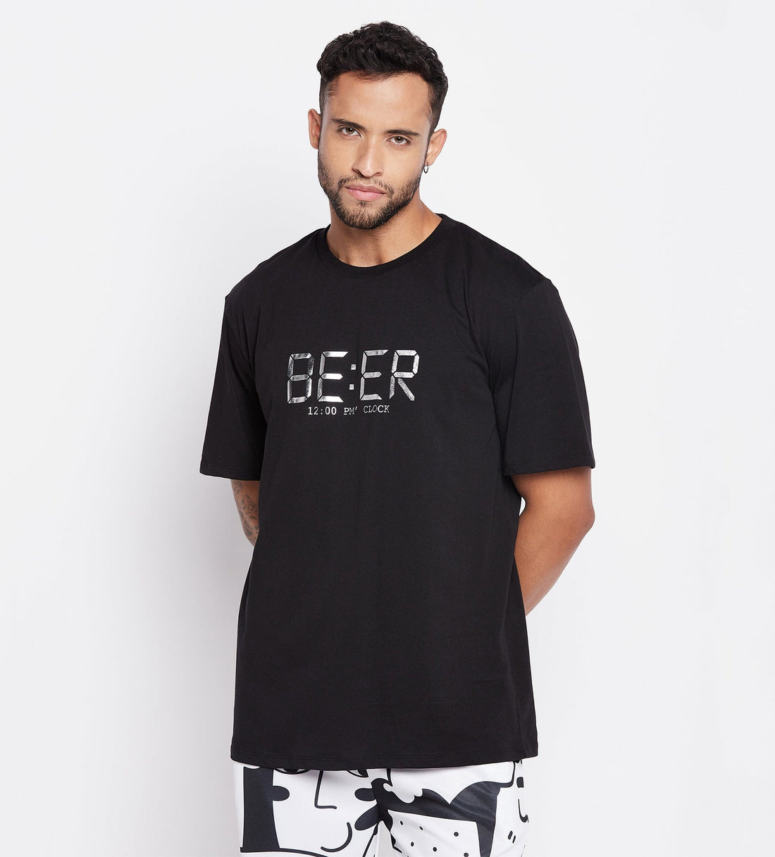 T-shirts T-Shirt Black Foil Printed Oversized T-Shirt for Men