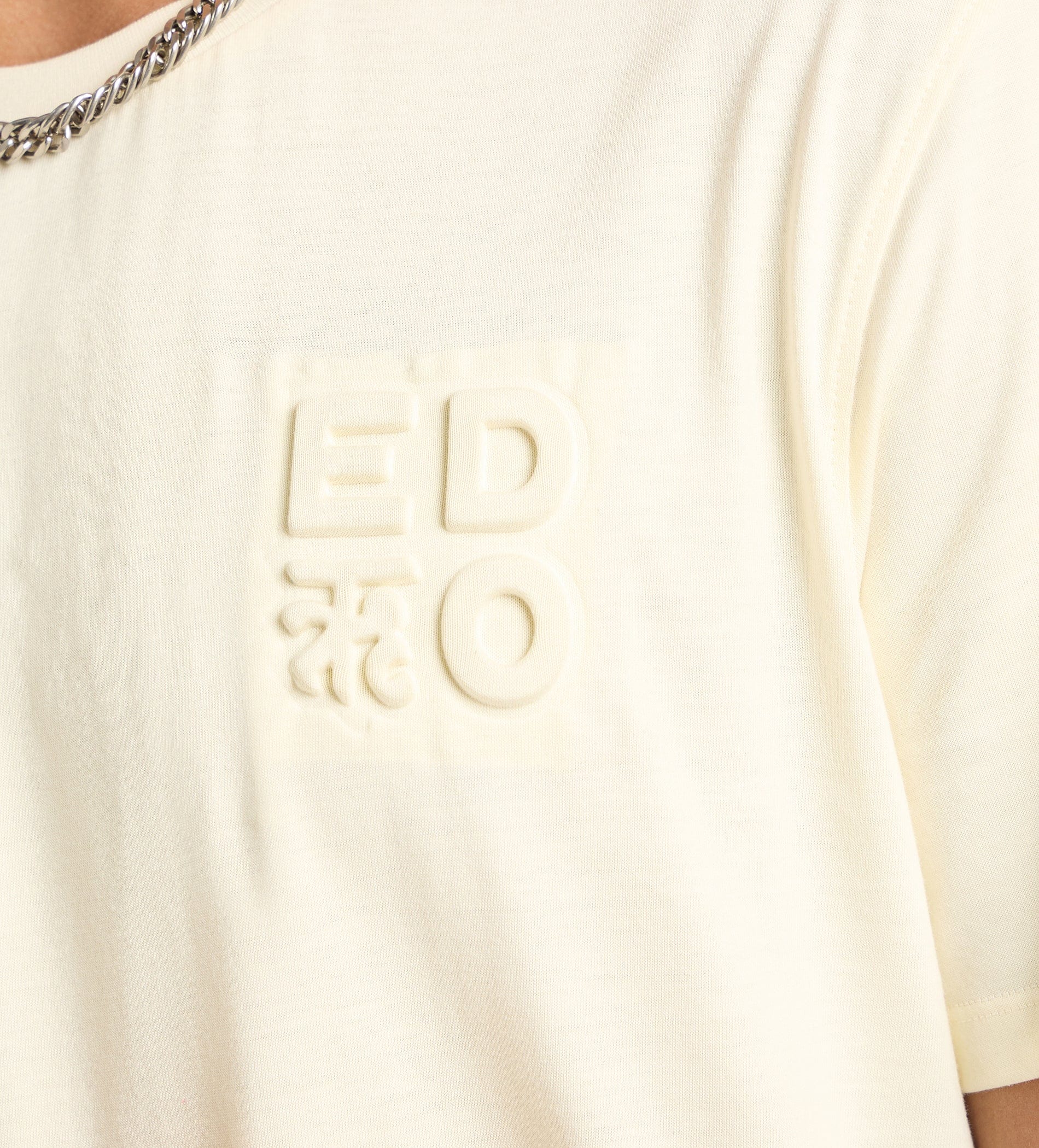 T-Shirts T-Shirt Embossed Logo With Silicon Print T-Shirt