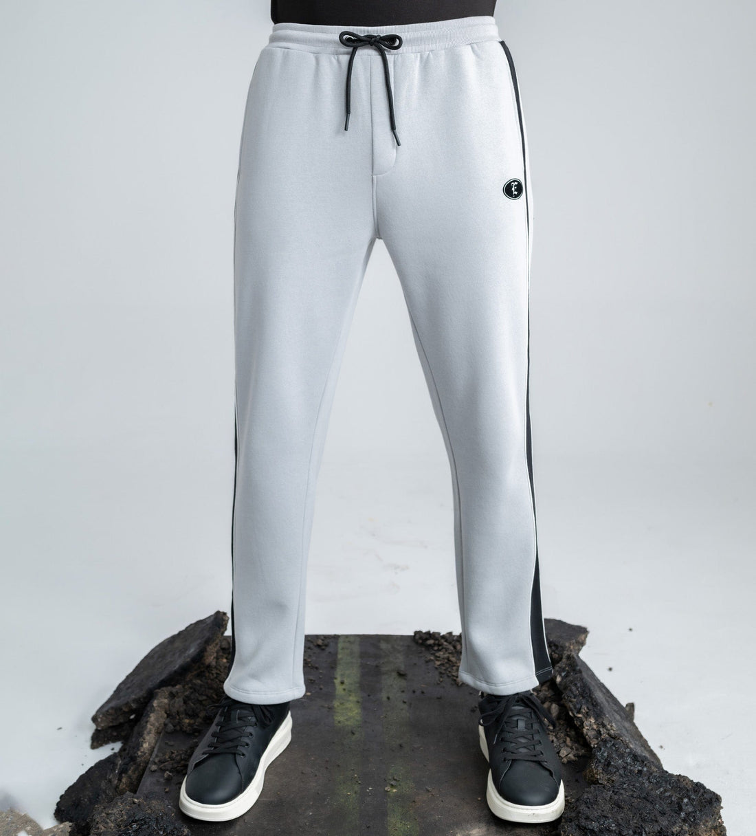 Trackpants STRAIGHT FIT TRACKPANTS Grey fleece fusion trackpant