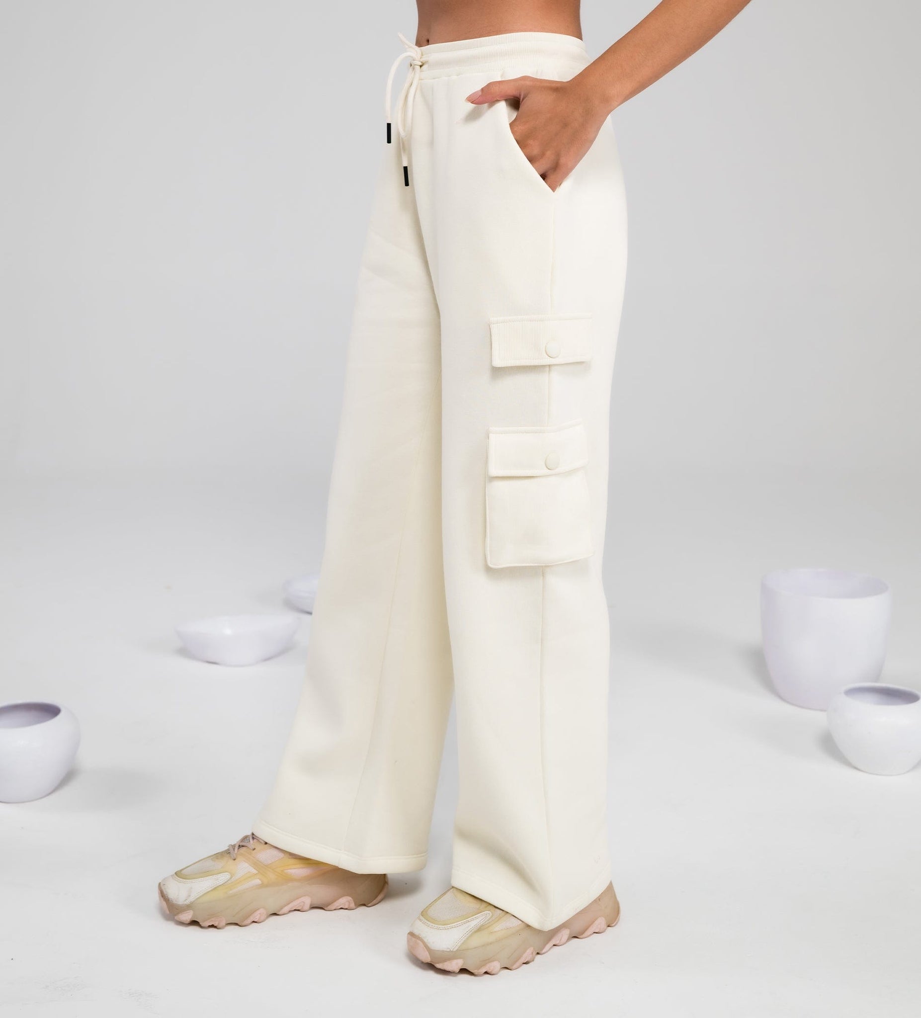 Trackpants Wide Leg Trackpant Move all day vanilla ice cargo trackpant